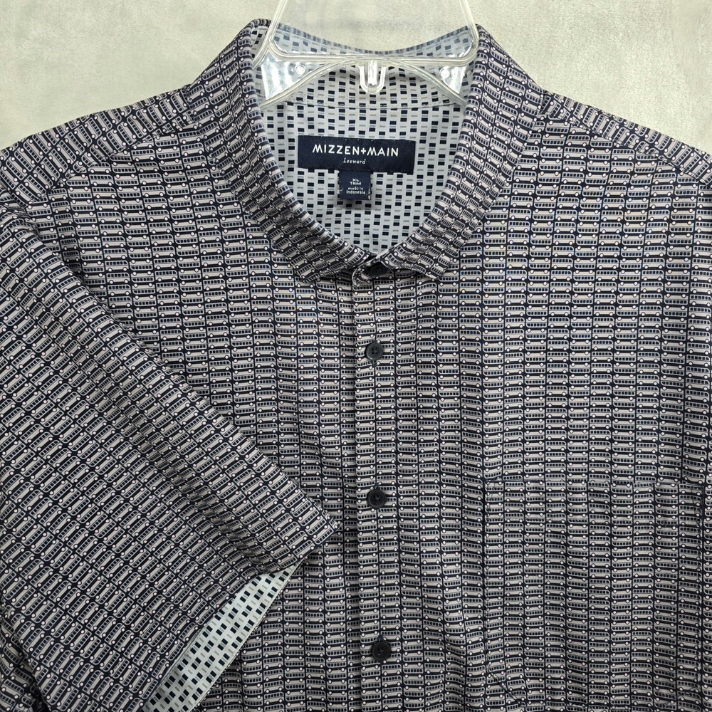 Mizzen+Main Size XL Trim Short Sleeve Button Down Shirt Bus Print Grey